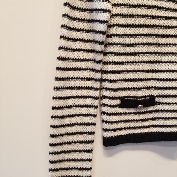 Forever 21 Black & White Acrylic Sweater Round Neck Button Down Long Sleeve Sz L - Picture 9 of 12
